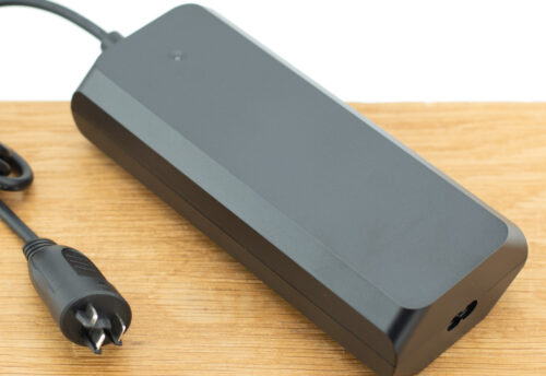 Standaard oplader 4A Active/ Performance systemen - Inclusief netsnoer